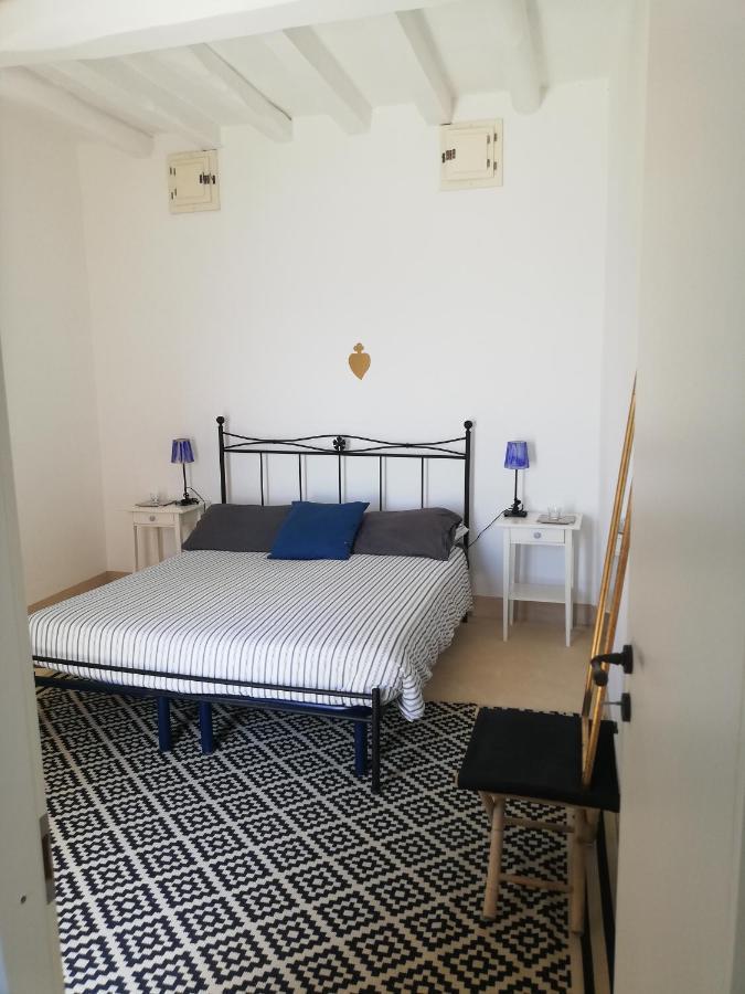 Alicudi Giardino Dei Carrubi- Al Gradino 365 B&B 외부 사진
