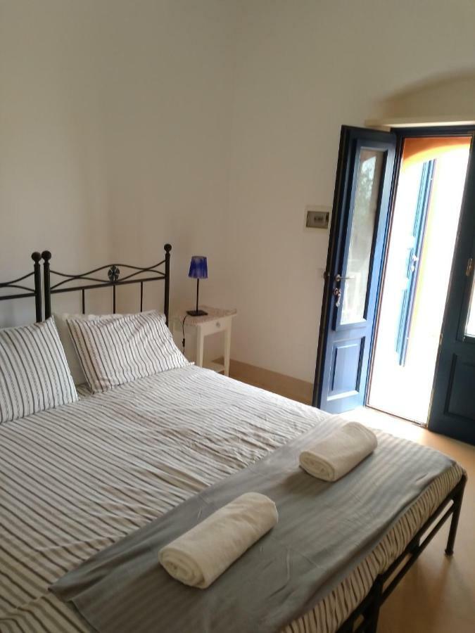 Alicudi Giardino Dei Carrubi- Al Gradino 365 B&B 외부 사진