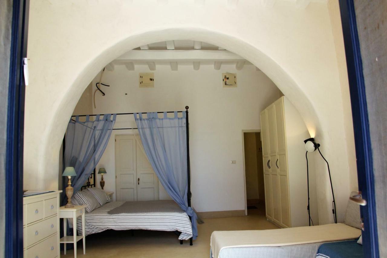 Alicudi Giardino Dei Carrubi- Al Gradino 365 B&B 외부 사진