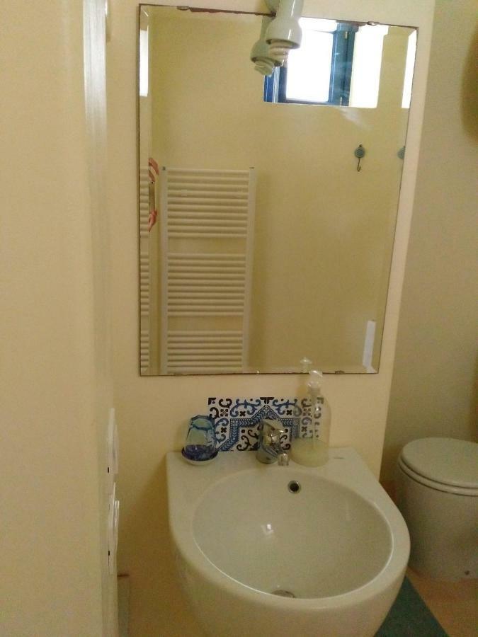 Alicudi Giardino Dei Carrubi- Al Gradino 365 B&B 외부 사진